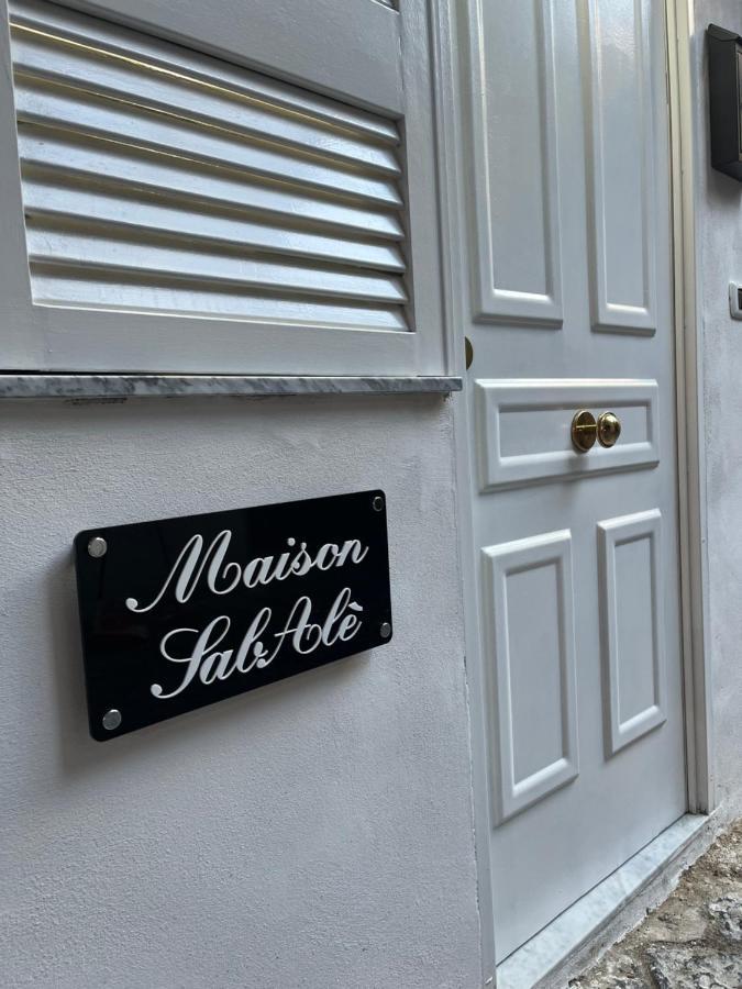 Appartement Maison Sabale' à Naples Extérieur photo