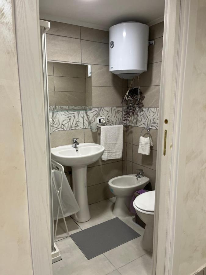Appartement Maison Sabale' à Naples Extérieur photo
