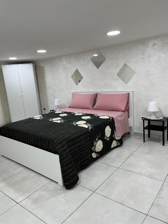 Appartement Maison Sabale' à Naples Extérieur photo