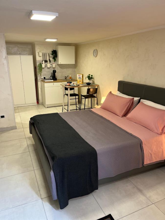 Appartement Maison Sabale' à Naples Extérieur photo